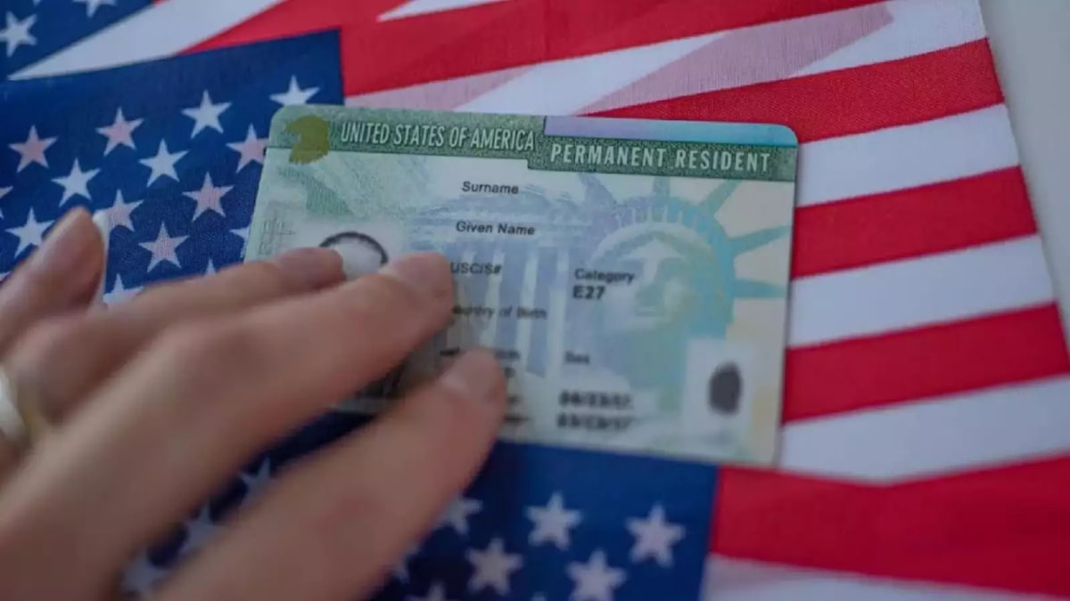 Green Card, US citizen,reddit, us visa, student visa, green card, us immigration,
