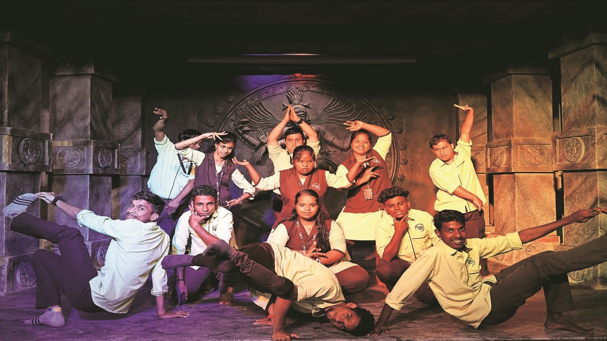 Thiruvananthapuram, Kerala, magician, professional performers, Muthukad’s Academy of Magical Science