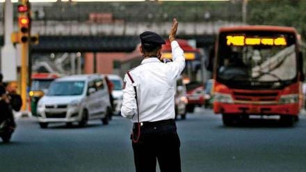 e-challan, challan, challan in delhi, traffic violations, traffic rules, indian traffic rules, rto, transport