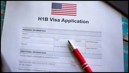 US to recognize two gender in immigration applications