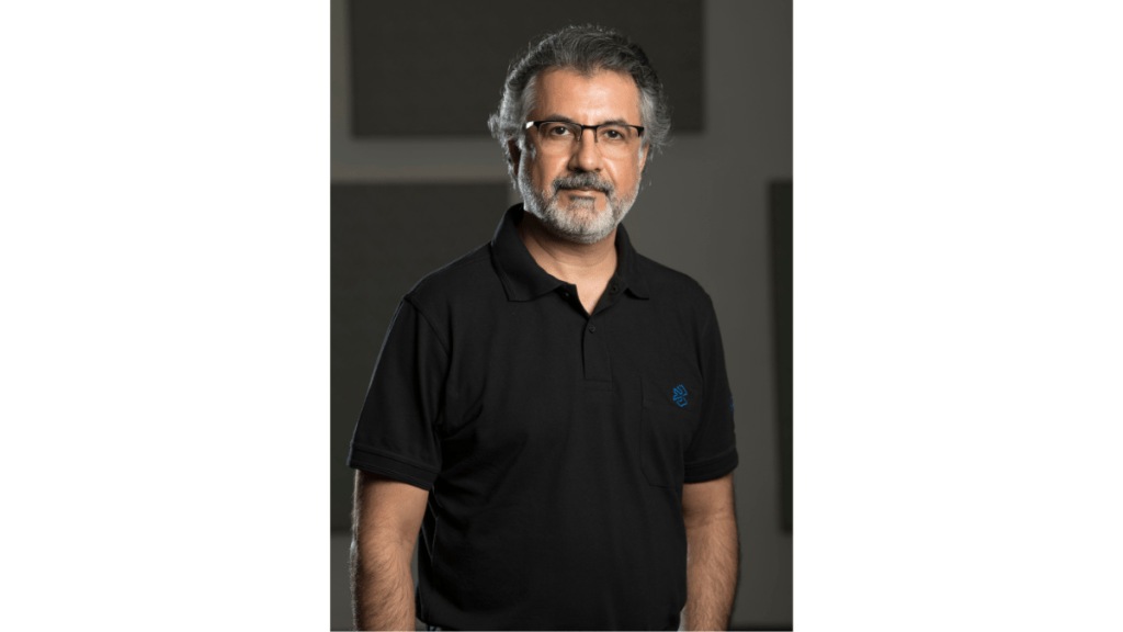 It has features like LED lights, reverse park assist, and hill-hold. It is a very versatile machine.