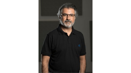 It has features like LED lights, reverse park assist, and hill-hold. It is a very versatile machine. It has features like LED lights, reverse park assist, and hill-hold. It is a very versatile machine.