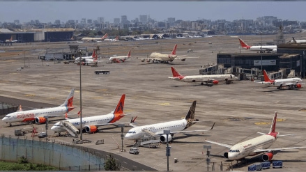 Indian airports on high alert, airlines issue advisory- passengers must reach at least 3 hours before departure Indian airports on high alert, airlines issue advisory- passengers must reach at least 3 hours before departure
