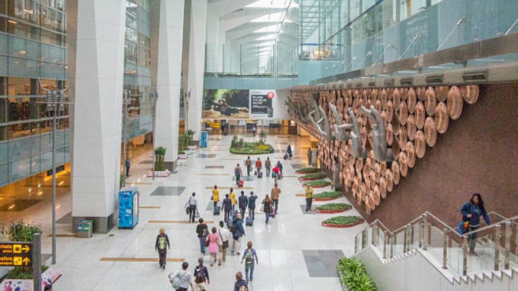 Flight chaos at Delhi’s IGI airport, over 400 departures delayed - Here’s why Flight chaos at Delhi’s IGI airport, over 400 departures delayed - Here’s why