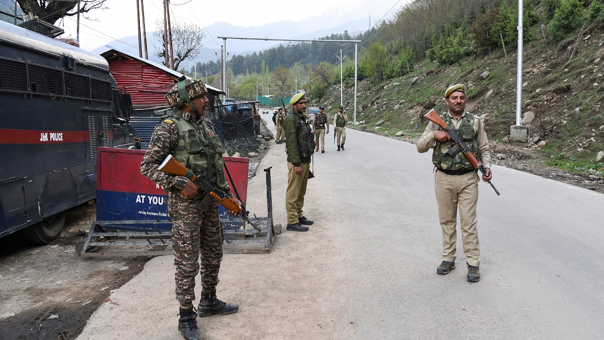 Deadly Pahalgam Terror Attack Shatters Kashmir Tourism, Raises Security Concerns. (Image Source: ANI) Deadly Pahalgam Terror Attack Shatters Kashmir Tourism, Raises Security Concerns. (Image Source: ANI)