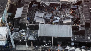 Roof collapse at Dominican club kills at least 124 as officials scramble to identify victims