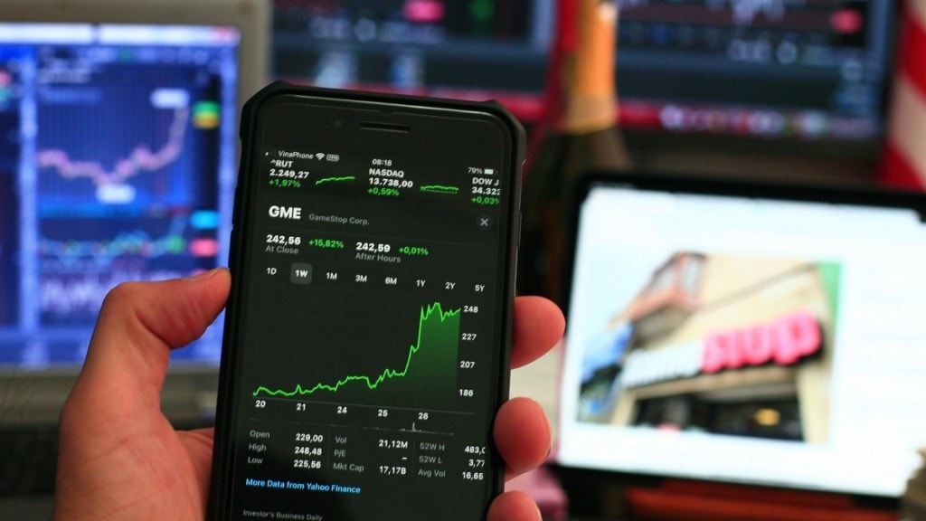 Indian headline indices Sensex and Nifty ended todays session on a green note (Image: Freepik)