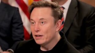 Elon Musk replies to Vice President JD Vance's family photos from Taj Mahal. (Image Source: X/Twitter)