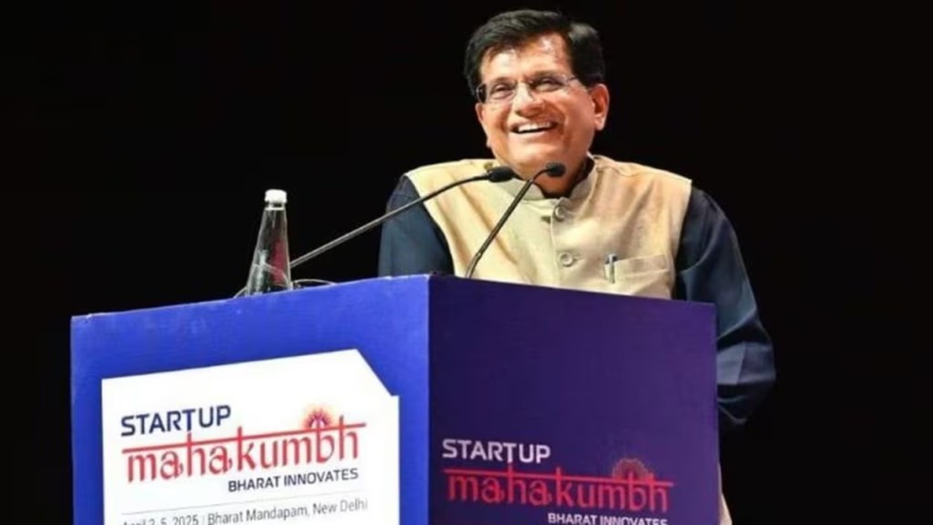 Startup, Piyush Goyal, startup India, Infosys, Paytm, Slideshare, Mahakumbh