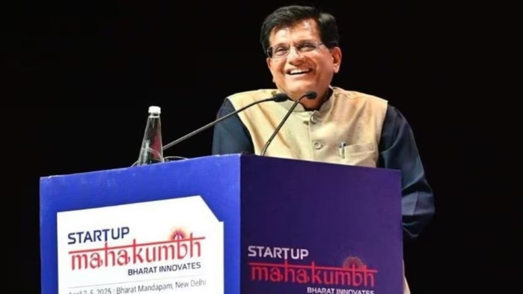 Startup, Piyush Goyal, startup India, Infosys, Paytm, Slideshare, Mahakumbh Startup, Piyush Goyal, startup India, Infosys, Paytm, Slideshare, Mahakumbh