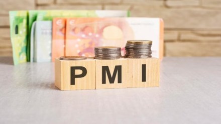 India's Private Sector Growth Hits 8-Month High in April on Strong Demand & Export Orders. (Image Source: Freepik)