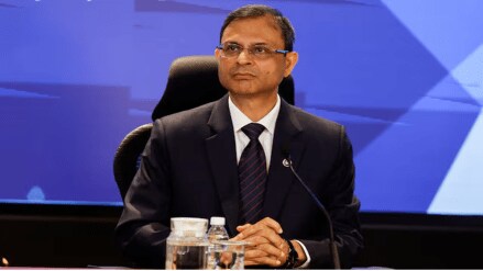 RBI, shareholding norms, banks, banking sector, Sanjay Malhotra, Sumitomo Mitsui, Yes Bank, foreign direct investment, private banks, acquisition deal, IndusInd Bank, trade uncertainties, economy