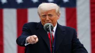 Trump tells Fed’s Powell to cut rates amid market turmoil, inflation worries