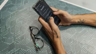 It was found that the chatbots generally responded appropriately to questions deemed to be very-low-risk.