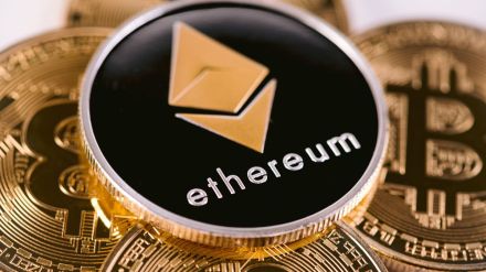 Ethereum smart contracts block chain explained