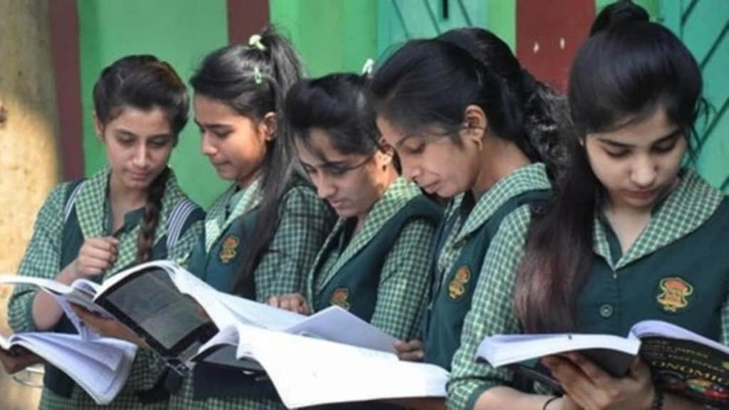 Tamil Nadu Board 10th, 11th Result Direct Link LIVE at tnresults.nic.in