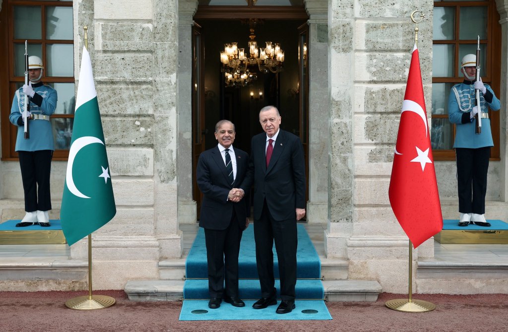Turkey Prez meets Shehbaz Sharif; Asim Munir holds military talks with Turkish Land Forces Commander (Photo: Presidency of the Republic of Türkiye/X)