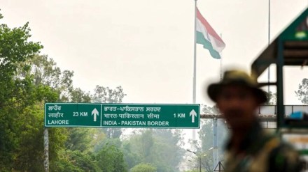 India blocks Pakistani goods routed through third countries