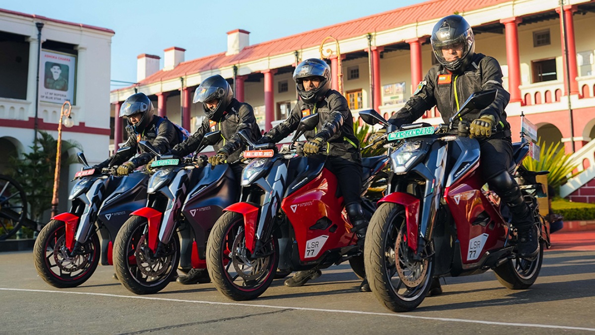 Indian Army Ultraviolette