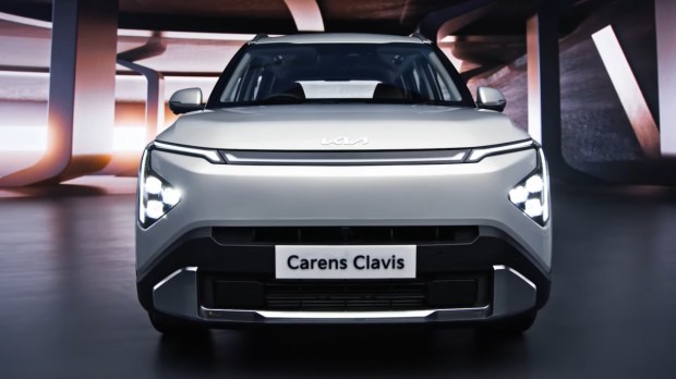 Kia Carens Clavis