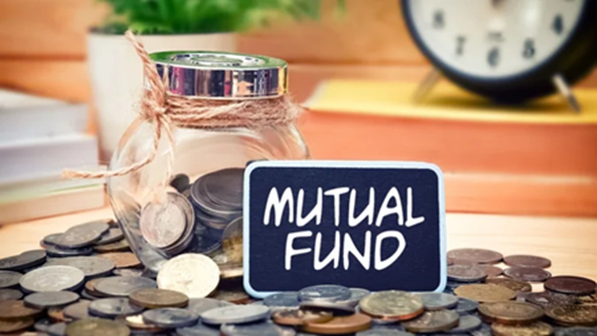 Mutual Fund Calculator: How long will it take to multiply your money 2, 5 and 10 times at 15% CAGR? Mutual Fund Calculator: How long will it take to multiply your money 2, 5 and 10 times at 15% CAGR?