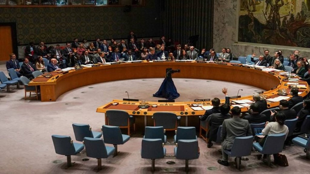 Pakistan seeks UNSC meeting