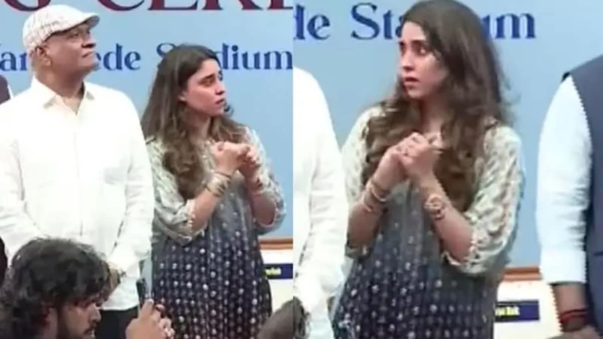 Wankhede Stadium unveils Rohit Sharma stand