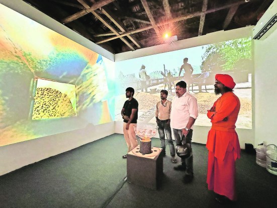 Be it politics, gender, climate crisis, or agonies of post-internet age, artists are using their works to encourage dialogues around the critical and crucial issues that shape our world today.