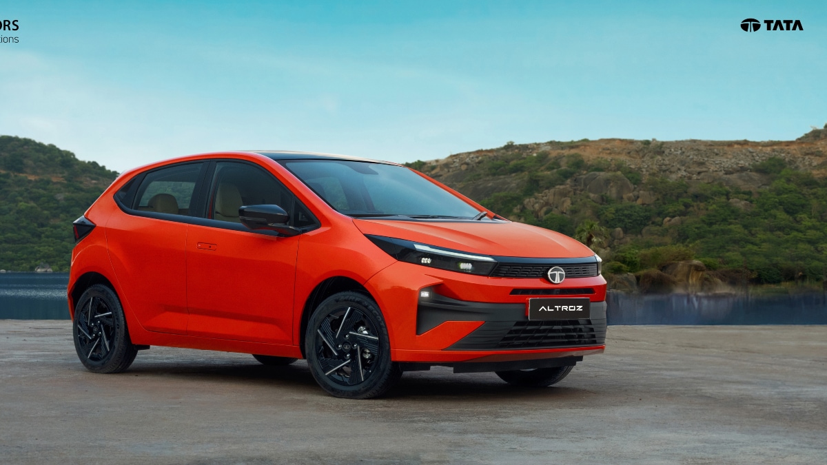 2025 Tata Altroz base variant: Packed with features or bare