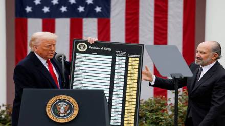 Trade court blocks Trump global tariffs
