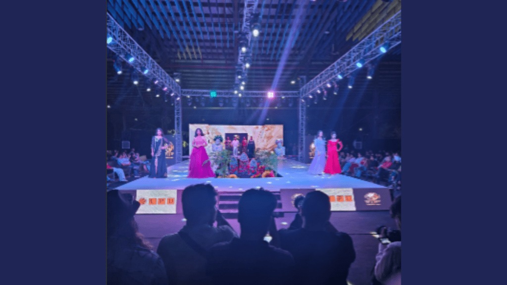 India accounts for over 95% of the world’s handwoven fabric production.