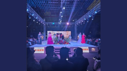 India accounts for over 95% of the world’s handwoven fabric production. India accounts for over 95% of the world’s handwoven fabric production.