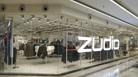 Perhaps the most contrarian aspect of Zudio’s growth story is what it doesn’t do: online sales.