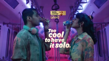 The campaign centers on how on-the-go cold coffee serves as an icebreaker for strangers. The campaign centers on how on-the-go cold coffee serves as an icebreaker for strangers.