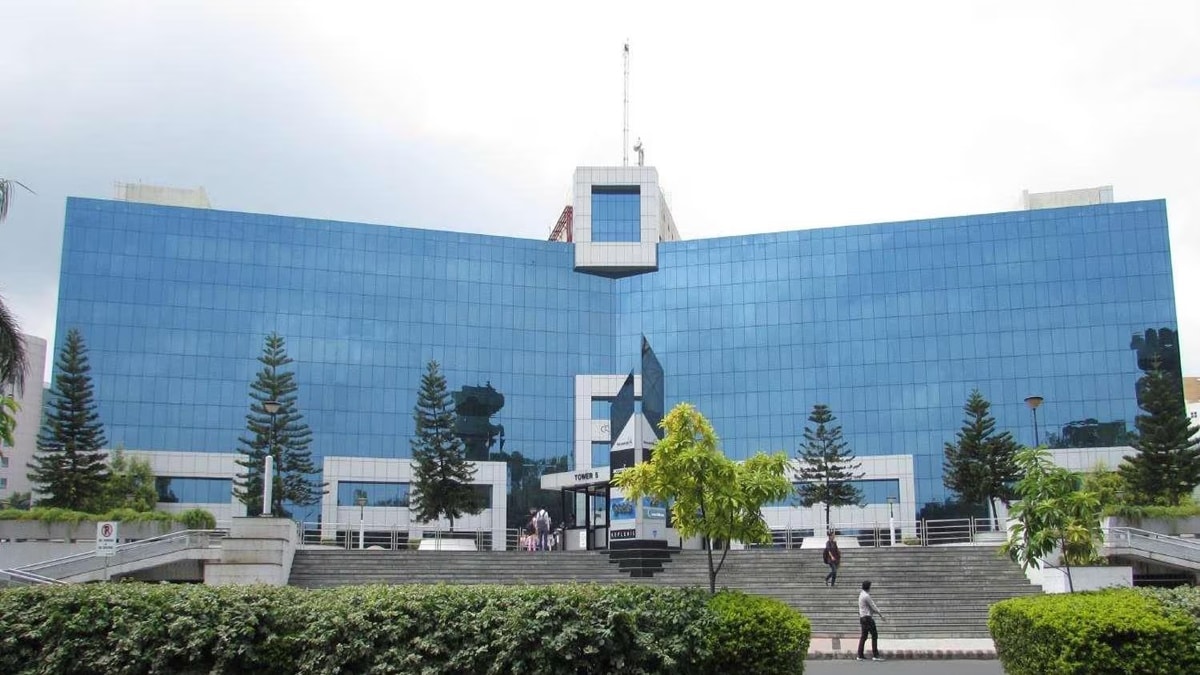 SAS, Industry, research and development, revenues, data management