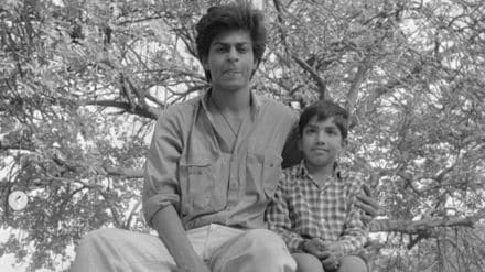 Shah Rukh Khan unseen college pictures