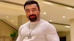 Ajaz Khan House Arrest host