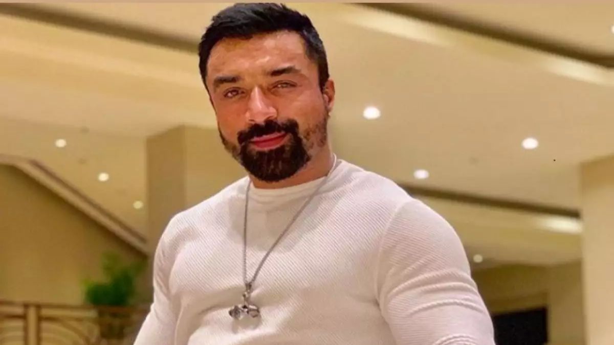 Ajaz Khan House Arrest host Ajaz Khan House Arrest host
