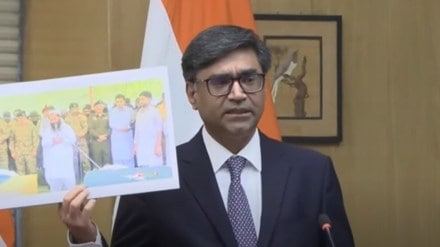 Foreign Secretary Vikram Misri highlighted a viral image of LeT commander Hafiz Abdul Rauf and Pakistani Army officials attending the funeral of terrorists killed earlier this week during an MEA briefing. (Image Source: Press Briefing)