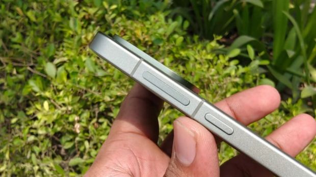 OnePlus 13s launches at Rs 54,999 in India: Check design in detail, bank offers, all major specs here