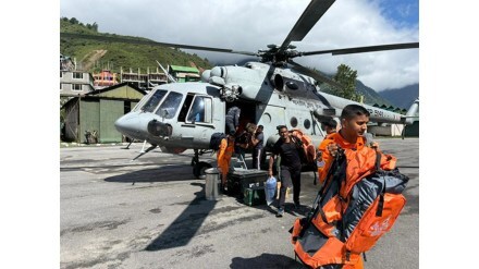 North Sikkim landslide: Air Force rescues 33 people, including 2 US nationals from landslide-hit Chaten. (Image Source: Photo/X @IAF_MCC)