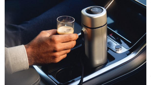 Audi Q7 Signature Edition coffee maker