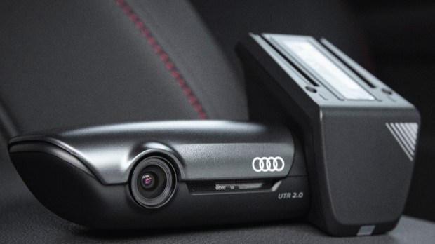 Audi Q7 Signature Edition dashcam