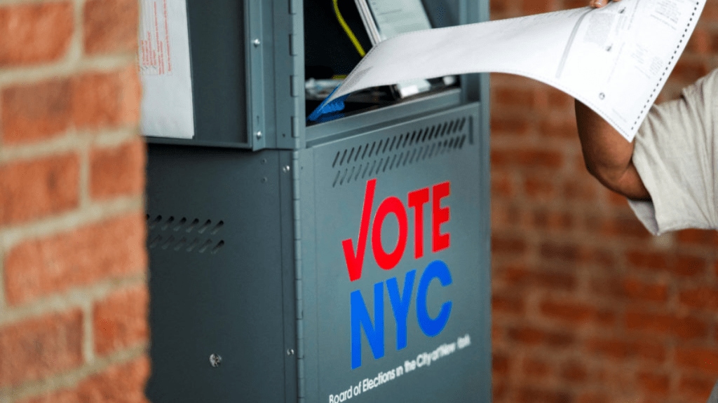 Today’s Democratic primary will help determine who carries the party’s banner in the November general election Today’s Democratic primary will help determine who carries the party’s banner in the November general election