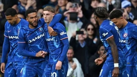 The London club asserted control early and opened the scoring in the 33rd minute. Pedro Neto, slipping into the box from the right after a smart through ball from Nicolas Jackson, produced a moment of class. The London club asserted control early and opened the scoring in the 33rd minute. Pedro Neto, slipping into the box from the right after a smart through ball from Nicolas Jackson, produced a moment of class.