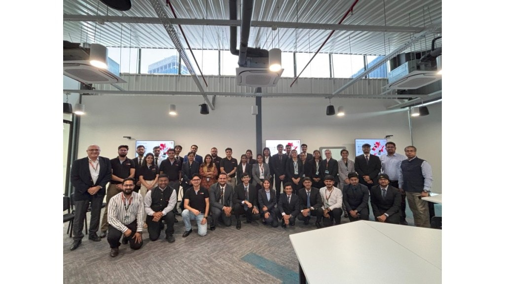 Deakin University GIFT City Achieves Early Placements, Plans Fintech & Construction Programs. (Image Source: Fe) Deakin University GIFT City Achieves Early Placements, Plans Fintech & Construction Programs. (Image Source: Fe)