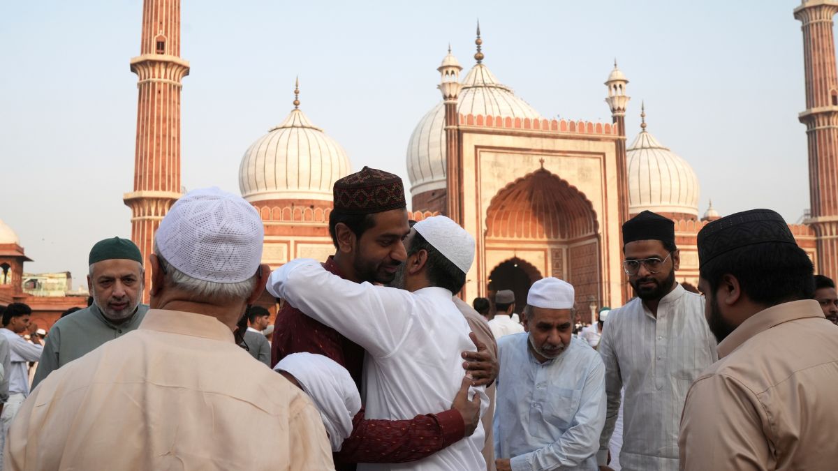 Eid-ul-Adha 2025 Moon Sighting Live Updates, Bakrid Moon sighting timing in india