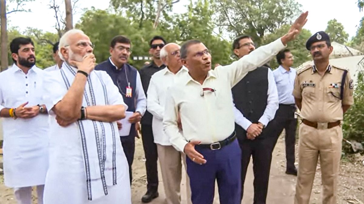 ahmedabad plane crash pm modi ahmedabad plane crash pm modi