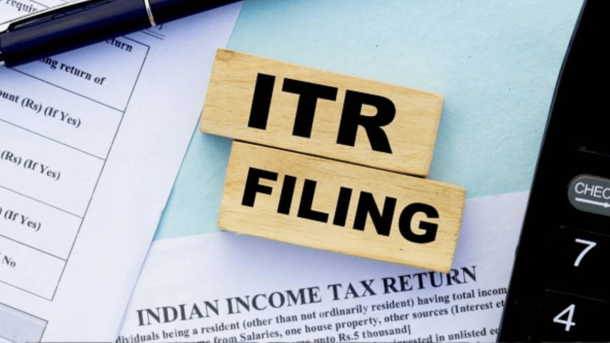 Navigating ITR for AY 2025-26: Taxing Side Hustles, FD & P2P Interest, and Avoiding Underreporting Penalties. (Image Source: Twitter) Navigating ITR for AY 2025-26: Taxing Side Hustles, FD & P2P Interest, and Avoiding Underreporting Penalties. (Image Source: Twitter)