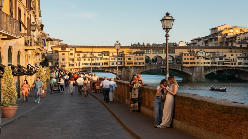 Italy Golden Visa Program, Eligible investment options, Italy Investor Visa, foreign investors, Italy Residence by Investment Program